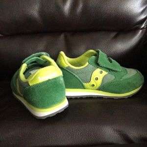 Saucony Baby Jazz Low Pro Sneakers Toddler size 7M
